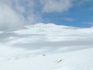 la cima ancora visibile