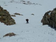 riposo al termine di un breve canalino in alto