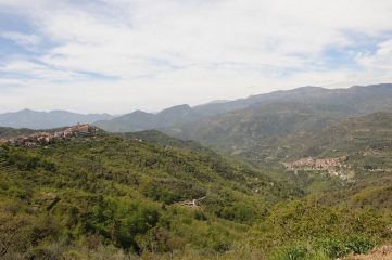 perinaldo su ... e apricale sotto