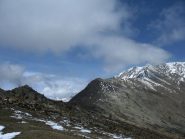 La cresta di salita, vista da prima della punta Costa Fiorita