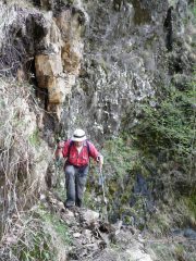 Passaggio pericoloso con frana in atto