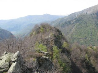 Percorso in cresta verso il Monte Betassa