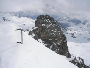 Il dente ...dalla Rocca di Bissort
