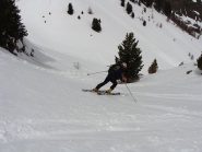 nel canalino prima del pianoro neve più marcia
