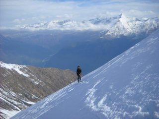 Il pendio a metà salita, col Rocciamelone sullo sfondo
