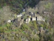 sulla sponda opposta del rio verdassa ecco quer