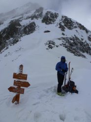 Il colle, con il bunker alle spalle