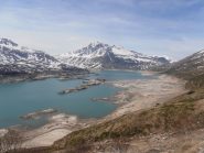 01 - il lago mezzo vuoto