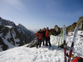 In cima