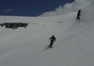 Nel canale di raccordo sotto il ghiacciaio