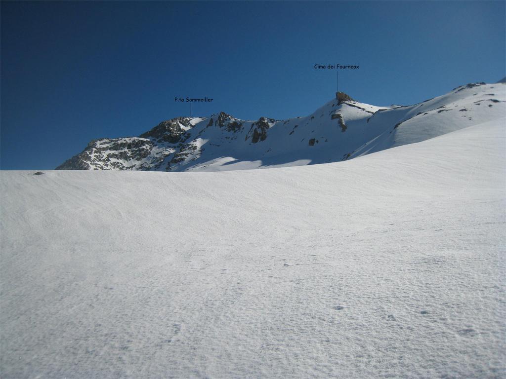 La cima vista dai pianori superiori