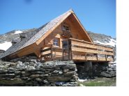 Il Refuge de la Dent Parrachee...