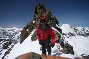 auotscatto in cima, a destra l'uscita 