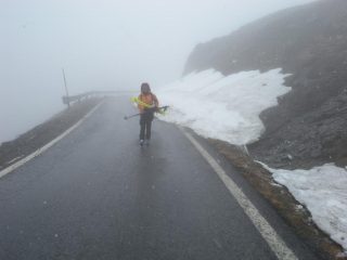 nevica ma siamo alle auto