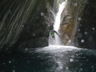luca nella goulotte dei massi.