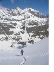 Salendo all'Ouille Favre...con dietro L' Ouille Muta  e a dx il Charbonel