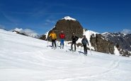 In discesa,la cima di Oin alle spalle