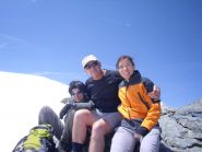 Bella foto in vetta fatta da Marco al sottoscritto con Lisa e Francesca....