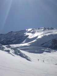 in discesa...la vetta sullo sfondo