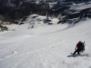 scendiamo per il ghiacciaio di ponciagna