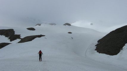 Partenza con nebbie in diradamento...