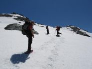 In salita sui pendii prima del colle