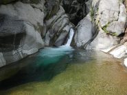 ultima vasca sospesa