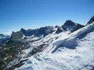 Pelvo d'Elva e Marchisa dai pressi della cima del M.te Reghetta