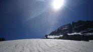 Sul Firn: ululati di gioia scuotono il vallone solitario