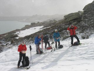 la partenza sotto la neve