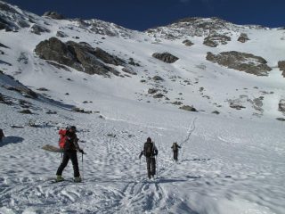 Sulla neve continua a 2450m