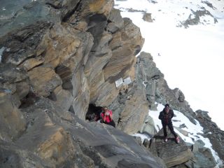 Paola magna e Piero fà il divo..visti dall'alto