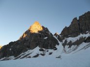 Monte Nero e il canale di salita alla Bocchetta, a destra.