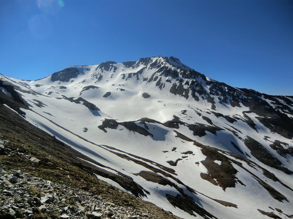La Cima del Vallonetto e l'alta Valfredda viste dal Passo