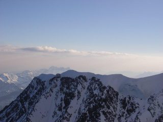 il refuge de Gouter in lontananza