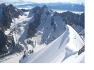 L'alto bacino d'Argentiere con al centro la Tour Noir dalle Droites