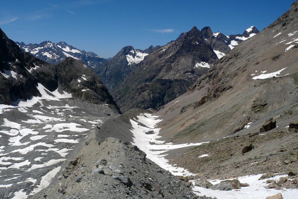 Il tragitto sulla morena del Glacier de Bonne Pierre