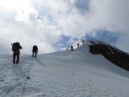 sulla cresta in vista della cima