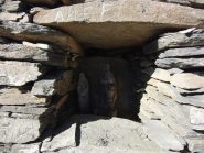 Le madonne in pietra e legno