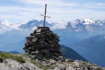 La croce di vetta
