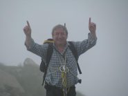 Arrivo in vetta del mitico John Castagna
