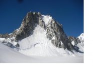 La Tour Ronde da nord...