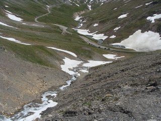 dove si tolgono gli sci