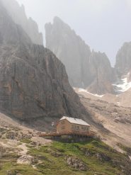 05 - il Rif.Vicenza con il Dente sullo sfondo