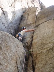 Pierre sul primo tiro, prima di traversare verso il camino