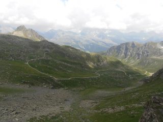 08 - Rifugio Grand Tournalin visto dal Col de Nannaz