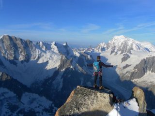 ore 6:30....vetta Les Droites.....certe emozioni non anno prezzo!!