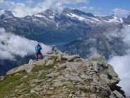 corrado alla punta del carro in lontananza il lago di ceresole e le levanne