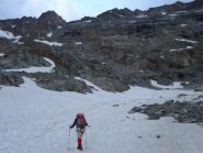 verso la fascia rocciosa che precede la Fuorcla da Boval
