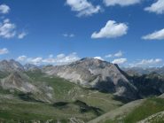 Passo della Gardetta e M.te Cassorso sulla dx.